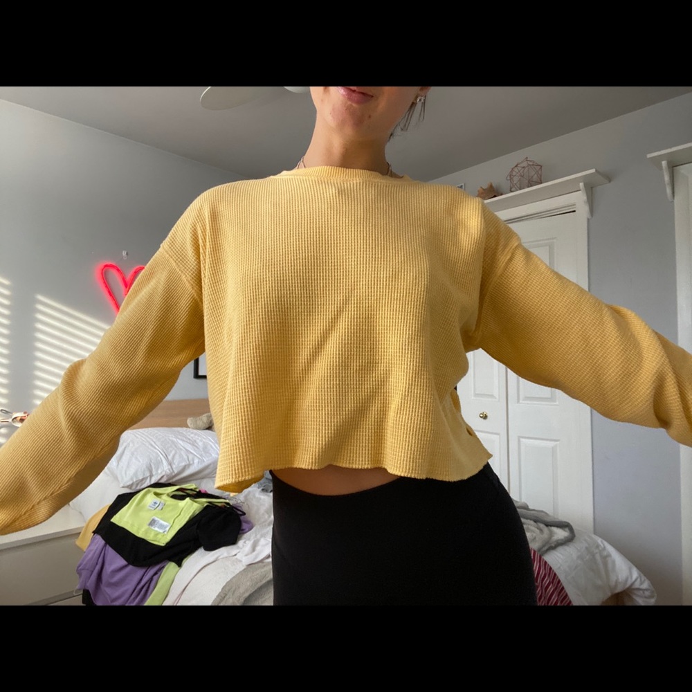 Aritzia TNA waffle long sleeve